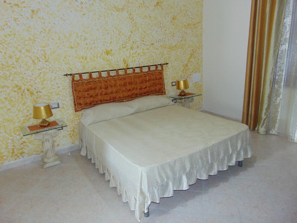 Appartamenti Budoni Buitenkant foto